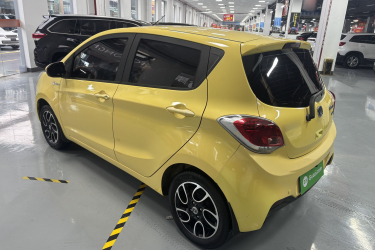 Changan BenBen 2016 car image #10
