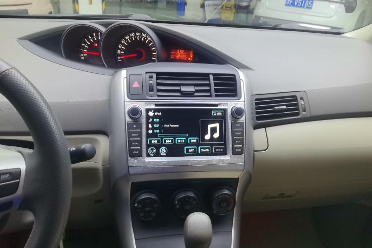 Toyota Verso 2016 car image #10