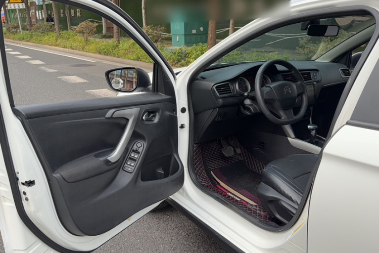 Citroen C3-XR 2017 car image #10