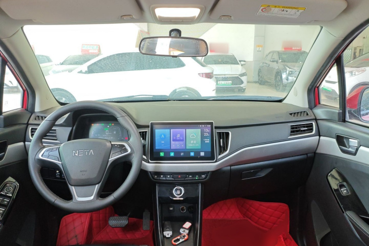 哪吒汽车 哪吒N01 2020 汽车图片 #10