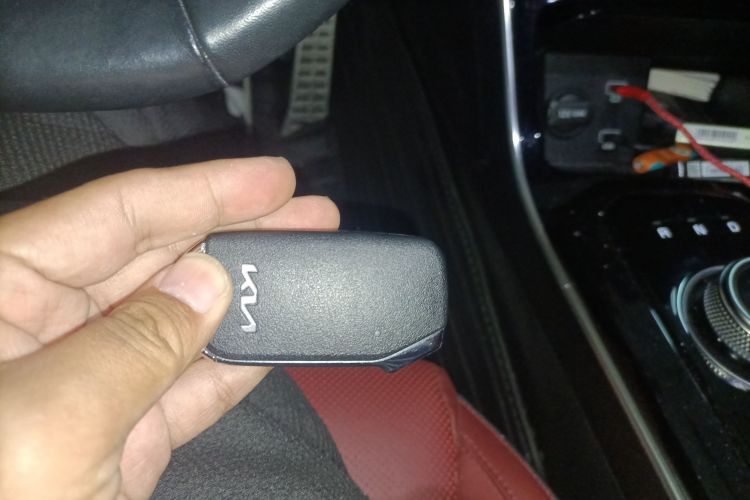 Kia K5 (Imported) 2021 صورة سيارة #10