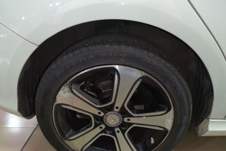 Mercedes-Benz B Class 2017 #10 Mercedes-Benz B Class 2017 صورة سيارة #10