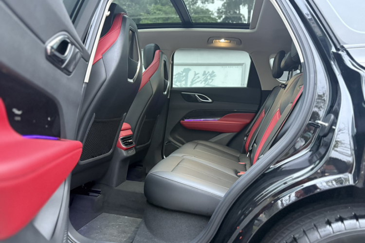 HongQi HS3 2024 #10 HongQi HS3 2024 immagine di auto #10