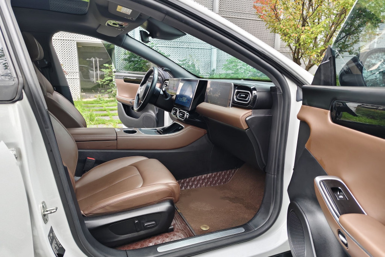 零跑汽车 零跑C01 2023 汽车图片 #10