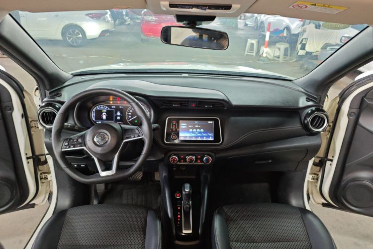 Nissan Kicks 2017 imagen de coche #10