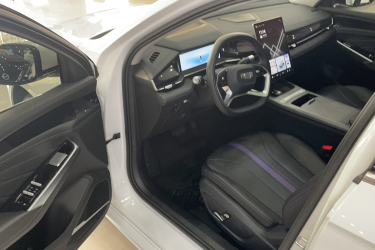 GEELY PrefaceL 2024 #10 GEELY PrefaceL 2024 car image #10