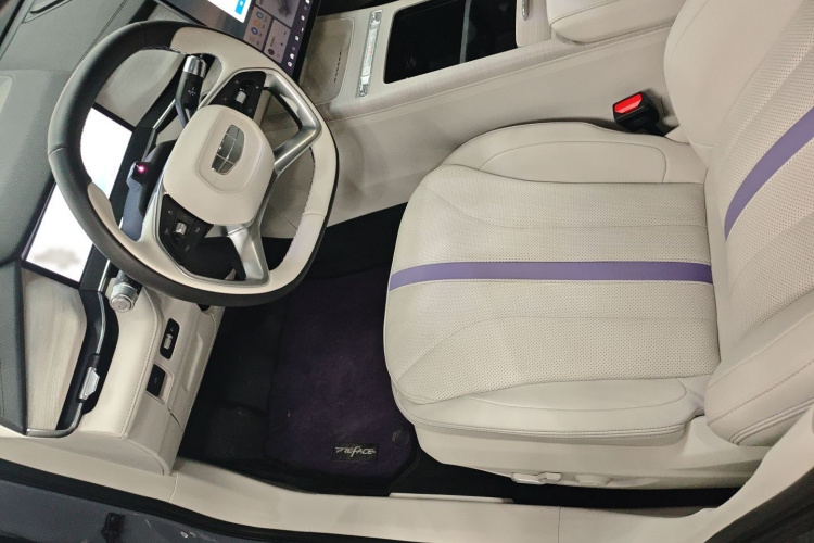 GEELY PrefaceL 2024 #10 GEELY PrefaceL 2024 car image #10