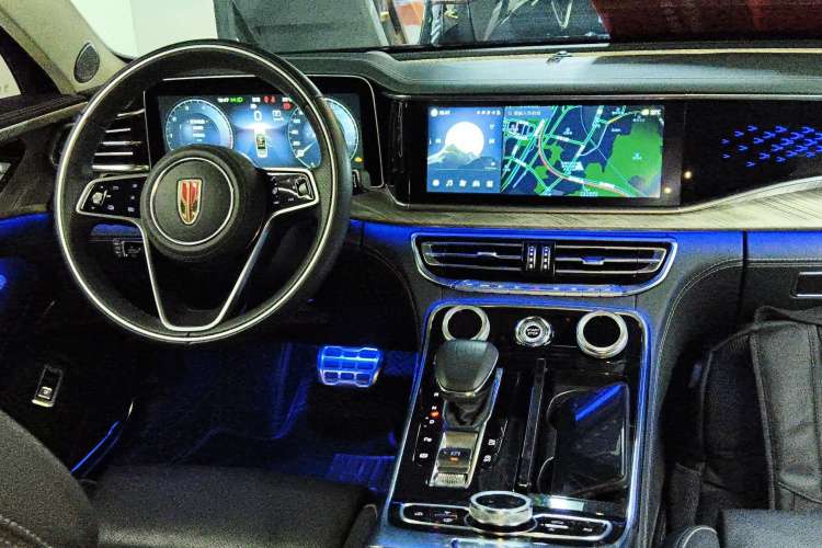 HongQi H9 2021 #10 HongQi H9 2021 car image #10