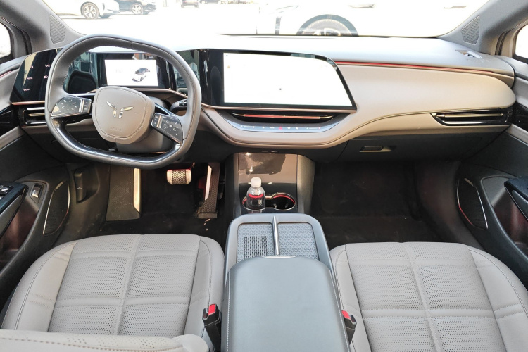 HongQi EH7 2024 car image #10