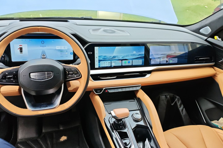 GEELY Monjaro EREV 2022 car image #10