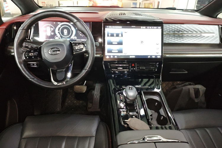 GAC Trumpchi M8 2023 car image #10