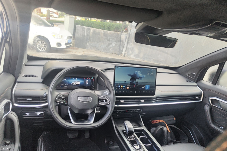 GEELY Okavango L 2024 immagine di auto #10