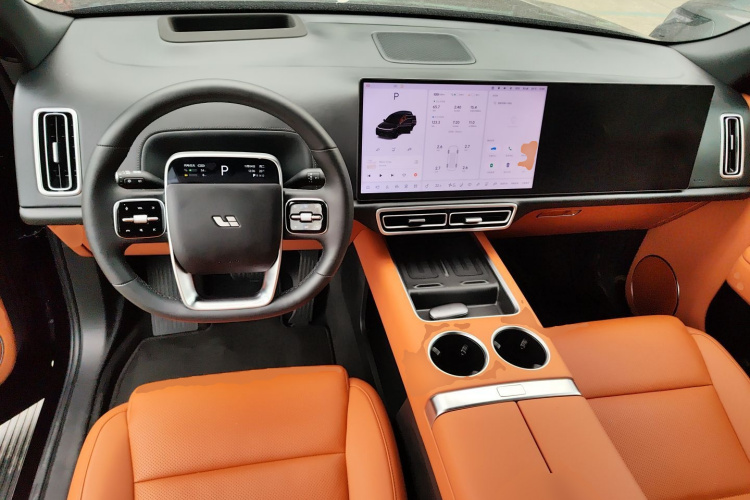 Li L8 2025 imagem de carro #10