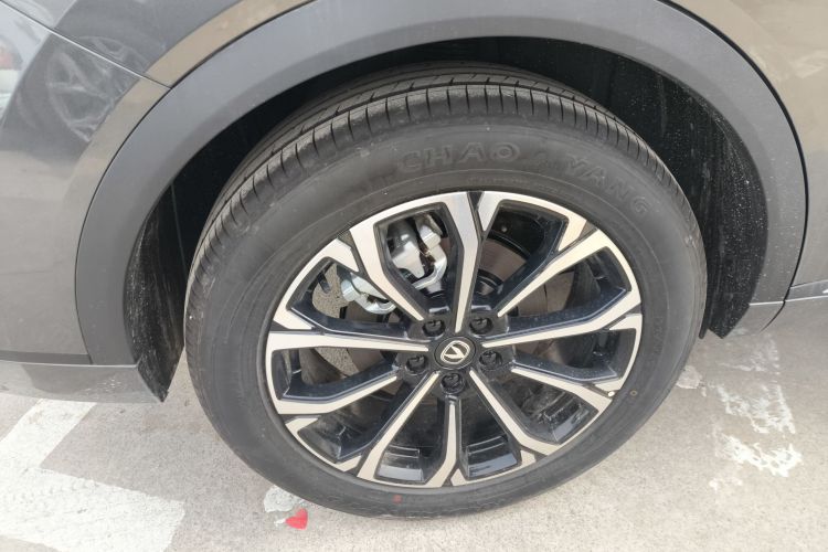 Changan CS55PLUS PHEV 2025 immagine di auto #10