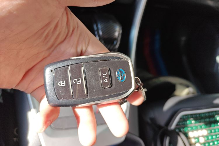 Toyota Wildlander New Energy 2021 car image #10