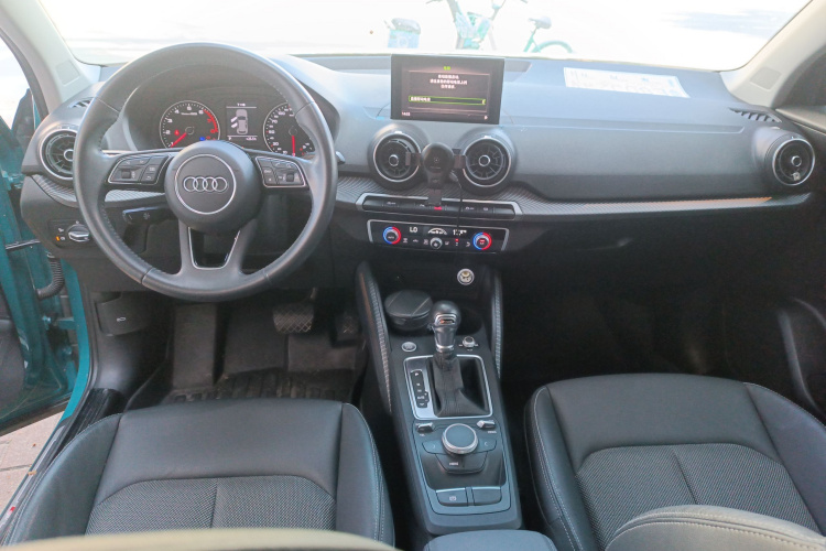 Q2L 2020 car image #10