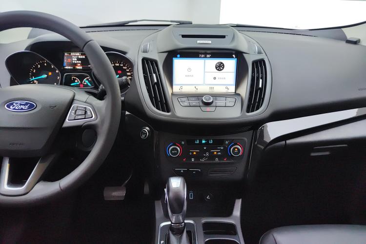 Ford Kuga 2017 car image #10