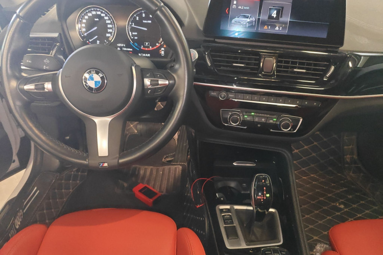 BMW 1 Series 2021 #10 BMW 1 Series 2021 car image #10