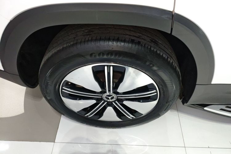 Mercedes-Benz EQB Class 2022 #10 Mercedes-Benz EQB Class 2022 car image #10