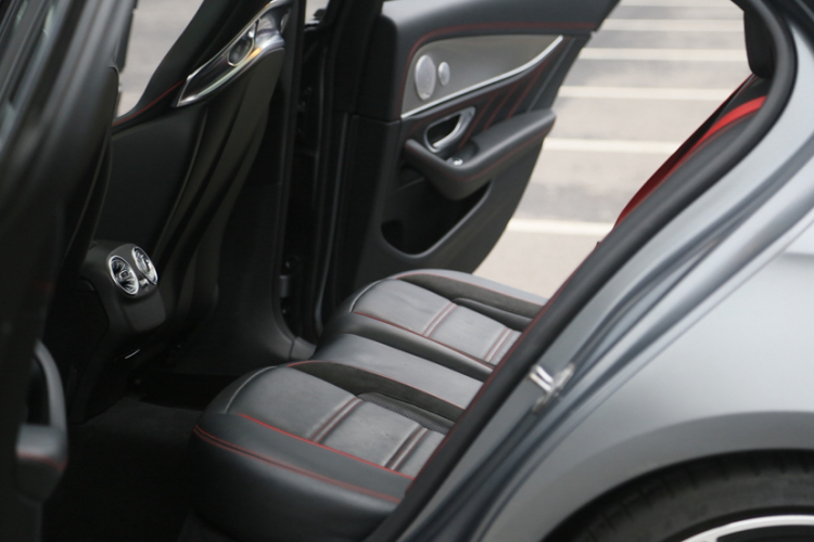 Mercedes-Benz E AMG 2018 immagine di auto #10