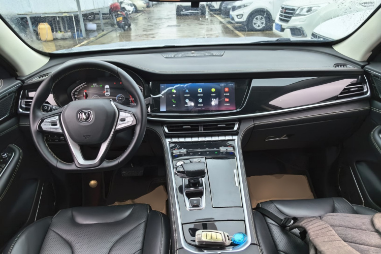 Changan CS85 Coupe 2021 car image #10