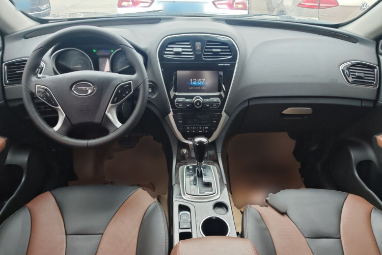 GAC Trumpchi GS5 Super 2015 car image #10