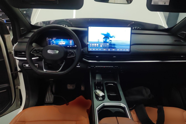 GEELY Okavango L 2024 car image #10