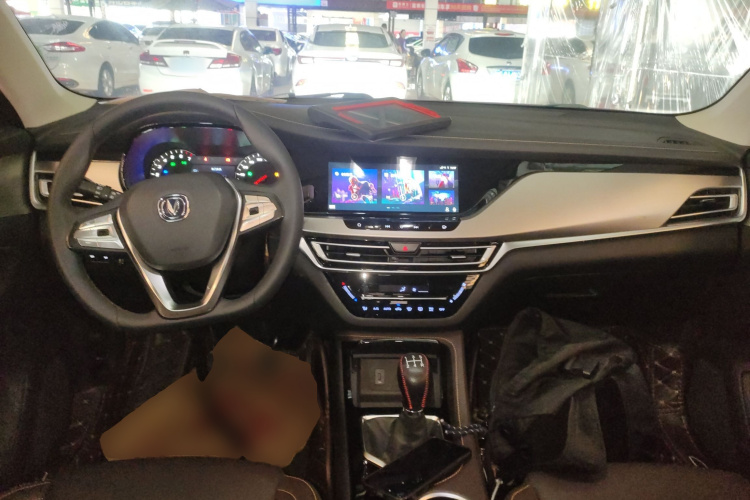 Changan CS35MAX 2018 car image #10