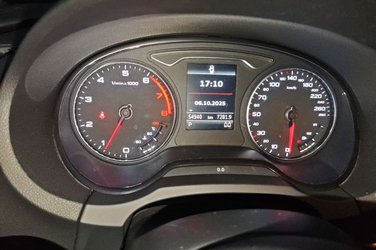 Audi A3 (Imported) 2015 car image #10