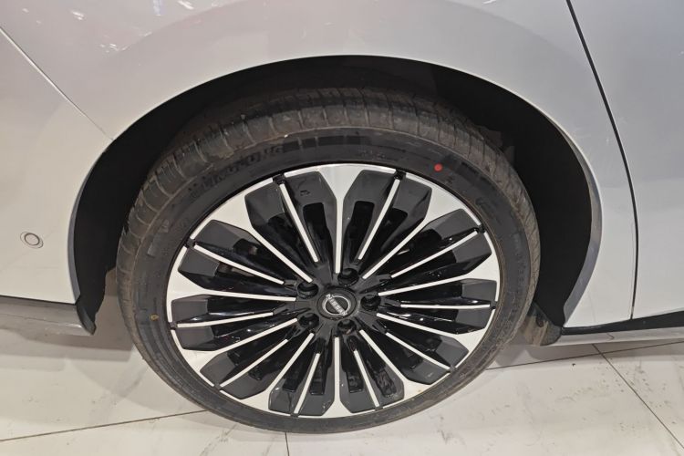 日产 日产N7 2025 汽车图片 #10