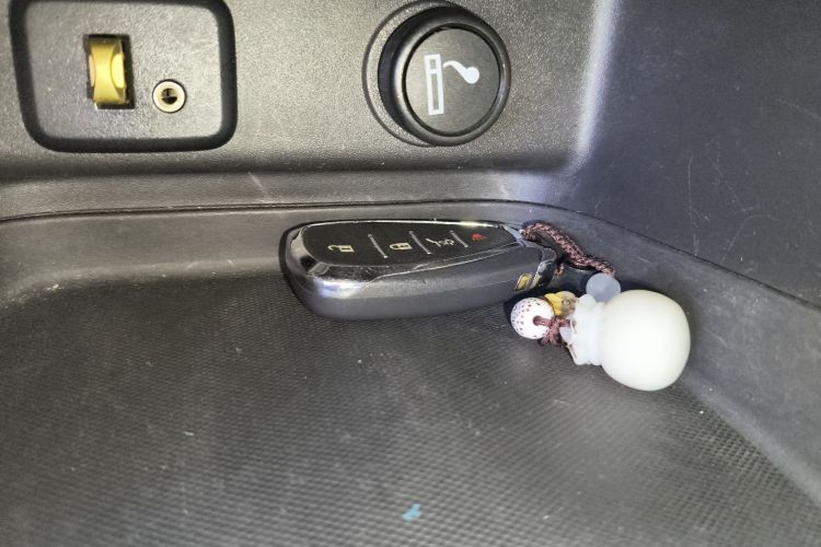 Chevrolet Equinox 2018 #10 Chevrolet Equinox 2018 car image #10