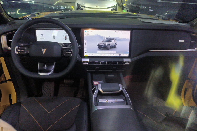 Deepal G318 2025 car image #10