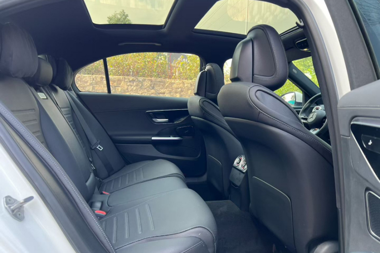 Mercedes-Benz C Class New Energy 2023 #10 Mercedes-Benz C Class New Energy 2023 immagine di auto #10