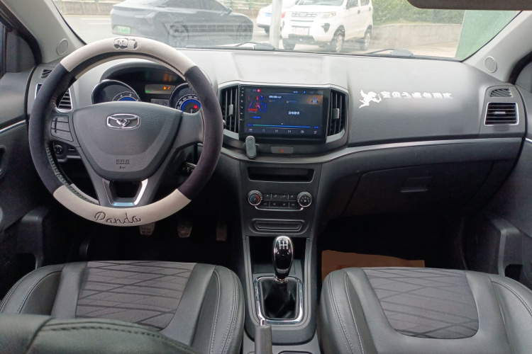 Kaiyi E3 2018 #10 Kaiyi E3 2018 car image #10