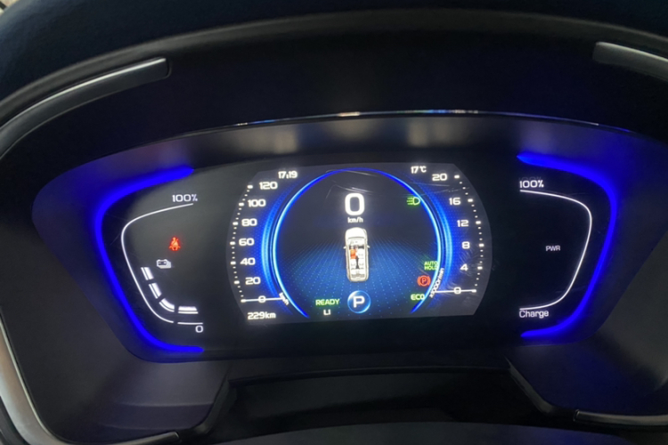 Livan Maple 80V PRO 2023 imagen de coche #10