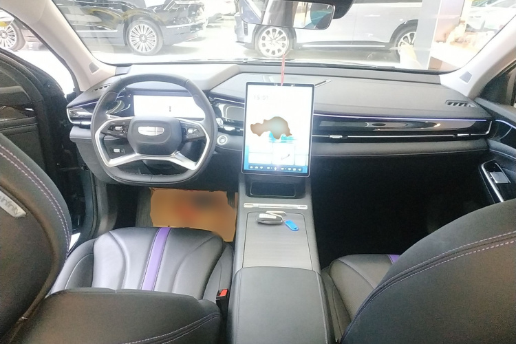 GEELY PrefaceL 2024 car image #10