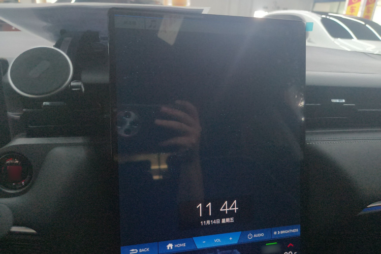 Honda e:NS1 2022 #10 Honda e:NS1 2022 car image #10