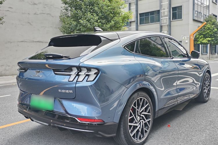 Ford Mustang Mach-E 2023 #10 Ford Mustang Mach-E 2023 car image #10