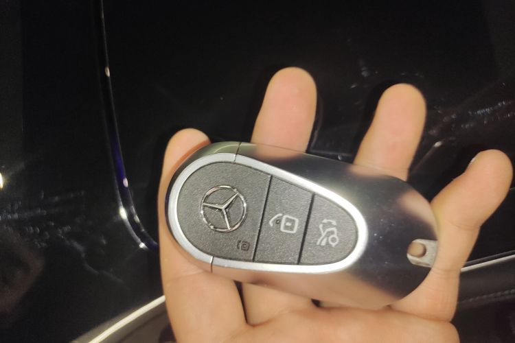 Mercedes-Benz C Class New Energy 2023 صورة سيارة #10