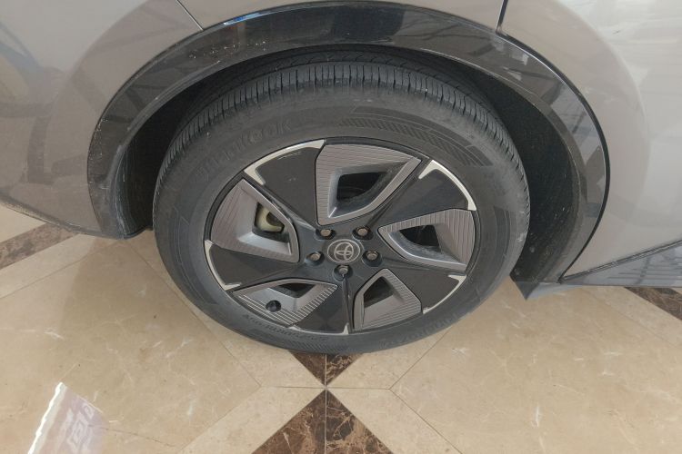 Toyota bZ3 2023 #10 Toyota bZ3 2023 immagine di auto #10