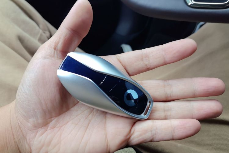 Denza Z9GT 2025 car image #10