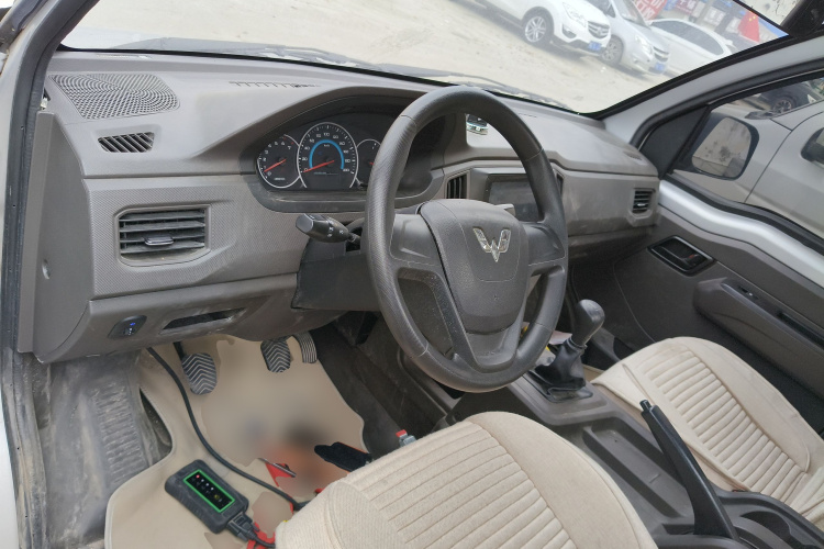 五菱汽车 五菱荣光新卡EV 2023 #10 五菱汽车 五菱荣光新卡EV 2023 汽车图片 #10