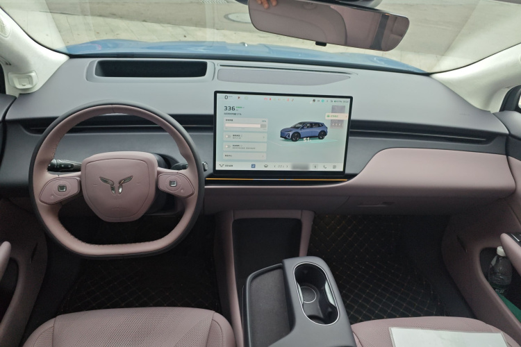 HongQi TianGong 06 2025 car image #10