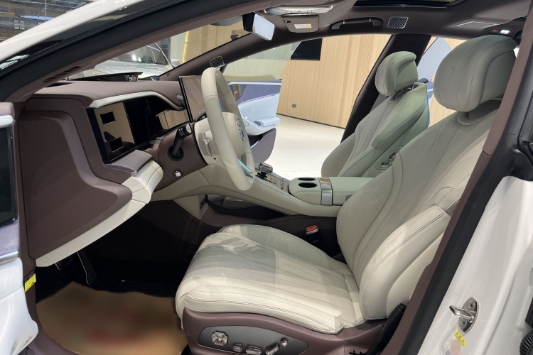 Denza DENZA 2024 #10 Denza DENZA 2024 car image #10