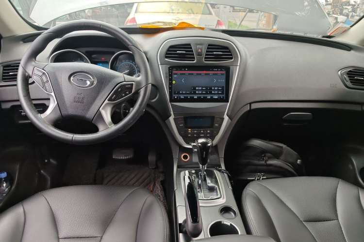 GAC Trumpchi GS5 2014 immagine di auto #10