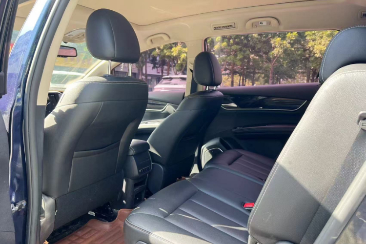 BYD Song MAX 2018 immagine di auto #10