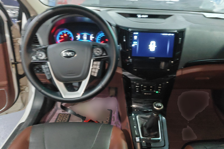 BYD SuRui 2016 car image #10