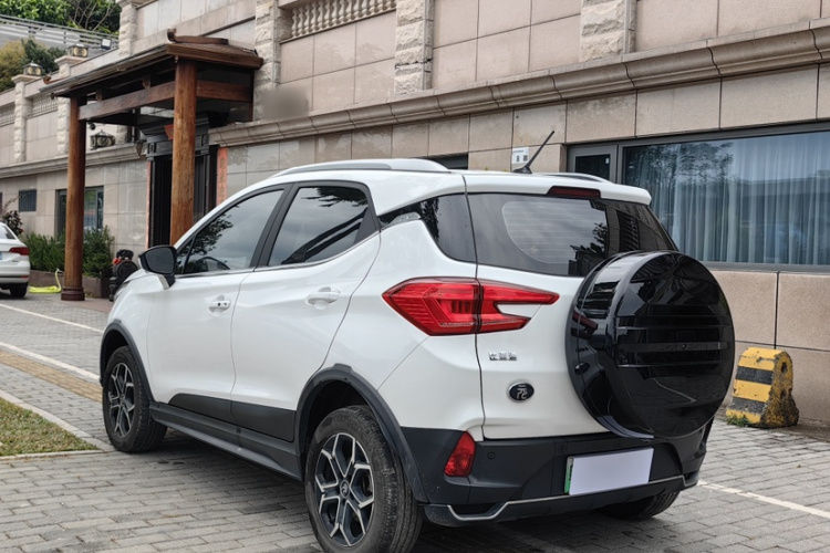 BYD Yuan 2022 car image #10