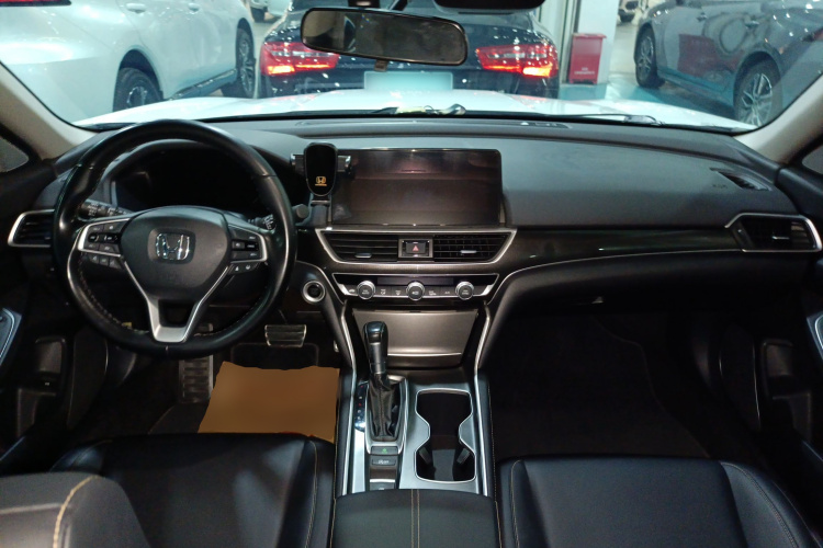 BYD F3R 2023 #10 BYD F3R 2023 car image #10