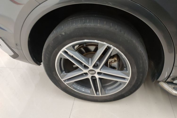 Audi Q5L Sportback 2021 car image #10